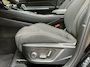 Lynk & Co 01 1.5 PHEV 261pk Blackline | Zwarte hemel | Rolhoes | 360 camera | Panoramadak | 20 inch velgen | Adaptieve cruise | Navigatie | CarPlay | Keyless | LED | DAB | Infinity | Stoelverwarming | Elektrische achterklep | Volledig dealeronderhouden | Fabrieksgarantie