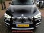 BMW X1 2.0i S-DRIVE PANODAK / CAMERA / HEAD-UP / SPORTLEER