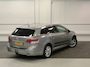 Toyota Avensis Wagon 1.8 VVTi Business Export bak maakt geluid rijdt verder goed Camera Navi Trekhaak