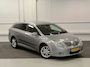 Toyota Avensis Wagon 1.8 VVTi Business Export bak maakt geluid rijdt verder goed Camera Navi Trekhaak
