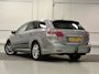 Toyota Avensis Wagon 1.8 VVTi Business Export bak maakt geluid rijdt verder goed Camera Navi Trekhaak