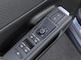 Volkswagen T-Roc 1.5eTsi/150PK R-Line · Trekhaak · Navigatie · Camera + Parkeersensoren · Stoelverwarming · Apple/Android Car Play · Garantie t/m 19-01-2028