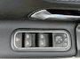 Mercedes-Benz A-klasse 250e Luxury line | Night pakket | Panorama schuifdak | parkeer pakket en achtercamera | Inclusief 24 maanden Mercedes-Benz Certified garantie voor Europa.