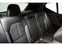 Volvo XC40 T4 Ultimate Dark Recharge Plug-In Hybrid 2WD | Trekhaak | Panoramadak | BLIS | Apple Carplay - Androud Auto | Memory | Stoel + Stuurverwarming | Harman en Kardon | PDC V+A en Camera