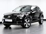 Volvo XC40 T4 Ultimate Dark Recharge Plug-In Hybrid 2WD | Trekhaak | Panoramadak | BLIS | Apple Carplay - Androud Auto | Memory | Stoel + Stuurverwarming | Harman en Kardon | PDC V+A en Camera