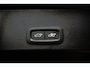 Volvo XC40 T4 Ultimate Dark Recharge Plug-In Hybrid 2WD | Trekhaak | Panoramadak | BLIS | Apple Carplay - Androud Auto | Memory | Stoel + Stuurverwarming | Harman en Kardon | PDC V+A en Camera