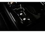 Volvo XC40 T4 Ultimate Dark Recharge Plug-In Hybrid 2WD | Trekhaak | Panoramadak | BLIS | Apple Carplay - Androud Auto | Memory | Stoel + Stuurverwarming | Harman en Kardon | PDC V+A en Camera