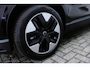 Volvo EX30 P5 Long Range Plus Europa 69 kWh | Apple carplay / Android auto | Electronic climate control | 18" lichtmetalen velgen | Parkeersensor voor + achter | Voorstoel verwarmd | Warmtepomp |
