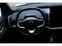 Volvo EX30 P5 Long Range Ultra Europa 69 kWh 45th Anniversary Edition | 5 jaar garantie - (2 jaar extra fabrieksgarantie) | Zwarte Interieur Bekleding | 20 inch lichtmetalen velgen | Getint glas achter | Verwarmde voorstoelen en stuurwiel | Panoramadak | 360 Graden Camera | Premium Audio By Harman Kardon | Draadloze telefoonlader | Pilot Assist | Parkeerassistent |