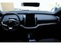 Volvo EX30 P5 Long Range Ultra Europa 69 kWh 45th Anniversary Edition | 5 jaar garantie - (2 jaar extra fabrieksgarantie) | Zwarte Interieur Bekleding | 20 inch lichtmetalen velgen | Getint glas achter | Verwarmde voorstoelen en stuurwiel | Panoramadak | 360 Graden Camera | Premium Audio By Harman Kardon | Draadloze telefoonlader | Pilot Assist | Parkeerassistent |