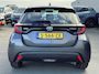 Toyota Yaris 1.5 Hybrid Dynamic 1e eigenaar dealer onderhouden incl: AppleCarplay/AndroidAuto, LM velgen, Parkeerhulpcamera, Metallic lak, Cruise control, Climate control