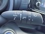 Toyota Yaris 1.5 Hybrid Dynamic 1e eigenaar dealer onderhouden incl: AppleCarplay/AndroidAuto, LM velgen, Parkeerhulpcamera, Metallic lak, Cruise control, Climate control