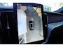 Volvo XC60 2.0 T8 Plug-in hybrid AWD Ultra Dark Exec. Ed. Nieuwe Auto | Bowers & Wilkins | Head-up Display | Luchtvering | Gelaagde Zijruiten | Panoramisch Schuif-/Kanteldak | Visual Park Assist incl. 360° Camera | Nappa Lederen Bekleding | Stoelventilatie Voorin | Stuurverwarming | Stoelverwarming Voor en Achter | Massagefunctie Voorin | 21-Inch Lichtmetalen Velgen | Adaptieve Cruise Control | Pilot Assist | BLIS | Elektrische Achterklep | Elektrisch Verstelbare Voorstoelen Met Memory | Getint Glas | Charcoal Hemelbekleding |