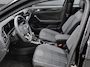 Volkswagen T-Roc 1.5TSI/150PK R-Line Black Style · Panoramadak · Apple/Android · Camera + Parkeersensoren · Garantie t/m 25-08-2027