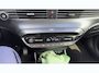Hyundai i20 1.0 T-GDI Premium | Trekhaak | ECC | Navi | Stoel + Stuurverwarming | 16"LMV | Cam | DAB | Cruise control | Extra getint glas |