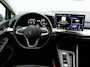 Volkswagen Golf 1.5 eHybrid Life Edition | 360 camera | Stoel en stuurwielverwarming | Elektrisch verstelbare bestuurdersstoel + memory | dodehoekdetectie | Navigatie via telefoon |