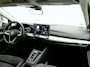 Volkswagen Golf 1.5 eHybrid Life Edition | 360 camera | Stoel en stuurwielverwarming | Elektrisch verstelbare bestuurdersstoel + memory | dodehoekdetectie | Navigatie via telefoon |