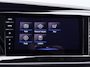 Volkswagen Transporter 2.0 TDI L2H1 32 DC Bulli Automaat - Navigatie - Trekhaak- Camera - 2x schuifdeur - LED - Sidebars - Elektrisch bedienbare achterklep - Stoelverwarming