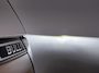 Volkswagen Transporter 2.0 TDI L2H1 32 DC Bulli Automaat - Navigatie - Trekhaak- Camera - 2x schuifdeur - LED - Sidebars - Elektrisch bedienbare achterklep - Stoelverwarming
