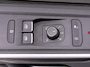 Volkswagen Transporter 2.0 TDI L2H1 32 DC Bulli Automaat - Navigatie - Trekhaak- Camera - 2x schuifdeur - LED - Sidebars - Elektrisch bedienbare achterklep - Stoelverwarming