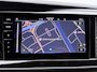 Volkswagen Transporter 2.0 TDI L2H1 32 DC Bulli Automaat - Navigatie - Trekhaak- Camera - 2x schuifdeur - LED - Sidebars - Elektrisch bedienbare achterklep - Stoelverwarming