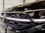 Volkswagen T-Roc 1.5 TSI R-Line | Pano | IQ Matrix | Black Style | 19" | Stuurverwarming | Camera | Sfeer | Travel Assist | ACC | Leder dash | Elektrische achterklep