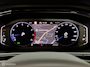 Volkswagen T-Roc 1.5 TSI R-Line | Pano | IQ Matrix | Black Style | 19" | Stuurverwarming | Camera | Sfeer | Travel Assist | ACC | Leder dash | Elektrische achterklep
