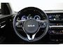 Kia Niro EV e-Niro DynamicLine 64 kWh Camera 100% SOH Warmtepomp Stoelverwarming Keyless