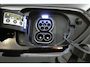 Kia Niro EV e-Niro DynamicLine 64 kWh Camera 100% SOH Warmtepomp Stoelverwarming Keyless