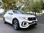 Volkswagen T-Roc 1.5 TSI R-Line/ Camera/ Massage/ IQ LED/ 18''LMV/ CarPlay
