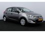 Hyundai i20 1.2i i-Drive/ APK 10-2027!/ 5-Drs/ Airco/ C.V. Afstand/ Elek. pakket/ Isofix/ Armsteun/ AUX & USB/ Multi. Stuur/ LED Dagrijverl./ Mistl.