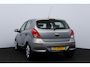 Hyundai i20 1.2i i-Drive/ APK 10-2027!/ 5-Drs/ Airco/ C.V. Afstand/ Elek. pakket/ Isofix/ Armsteun/ AUX & USB/ Multi. Stuur/ LED Dagrijverl./ Mistl.