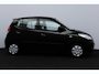 Hyundai i10 1.25i Active Cool/ Airco/ C.V./ Elek. Ramen/ Isofix/ Radio-CD AUX/ Getint Glas/ Dakspoiler/ Metallic lak.