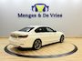 BMW 3-Serie 320e Incl garantie! | Airco ECC | Mokka Leer | Camera | Sportstoelen | Apple Carplay Android Auto | Cruise Control | 18" Velgen | Isofix | NAP |