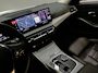 BMW 3-Serie 320e Incl garantie! | Airco ECC | Mokka Leer | Camera | Sportstoelen | Apple Carplay Android Auto | Cruise Control | 18" Velgen | Isofix | NAP |