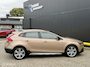 Volvo V40 Cross Country 1.6 T4 Summum 180PK NIEUWSTAAT