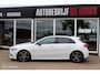 Mercedes-Benz A-klasse 200 AMG Line Pano/Ambient/Metallic/Stoelverw