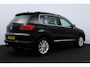 Volkswagen Tiguan 1.4 TSI Sport&Style/ HISTORIE!/ Ketting verv!/ Trekhaak/ 17'' LMV/ Bi-Xenon/ Lane-Assist./ Panorama-Dak/ Alcantara/ PDC V+A/ Extra getint glas/ Bluetooth/ Multi. LEDER. Stuur/ Mistl./ LED Dagrijverl.