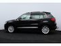 Volkswagen Tiguan 1.4 TSI Sport&Style/ HISTORIE!/ Ketting verv!/ Trekhaak/ 17'' LMV/ Bi-Xenon/ Lane-Assist./ Panorama-Dak/ Alcantara/ PDC V+A/ Extra getint glas/ Bluetooth/ Multi. LEDER. Stuur/ Mistl./ LED Dagrijverl.