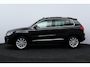 Volkswagen Tiguan 1.4 TSI Sport&Style/ HISTORIE!/ Ketting verv!/ Trekhaak/ 17'' LMV/ Bi-Xenon/ Lane-Assist./ Panorama-Dak/ Alcantara/ PDC V+A/ Extra getint glas/ Bluetooth/ Multi. LEDER. Stuur/ Mistl./ LED Dagrijverl.