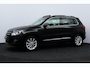 Volkswagen Tiguan 1.4 TSI Sport&Style/ HISTORIE!/ Ketting verv!/ Trekhaak/ 17'' LMV/ Bi-Xenon/ Lane-Assist./ Panorama-Dak/ Alcantara/ PDC V+A/ Extra getint glas/ Bluetooth/ Multi. LEDER. Stuur/ Mistl./ LED Dagrijverl.