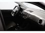 SEAT Mii 1.0 Sport Dynamic/ D-Riem Verv 123.000KM!/ 15''LMV/ Stoelverw./ Airco/ LEDER.Stuur/ Elek.Pakket/ Isofix/ Metallic Lak.