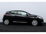 Renault Clio 0.9 TCe Limited/ Keyless/ Navi/ Apple + Android/ DAB+/ Airco/ Cruise/ Elek. pakket/ Isofix/ Bluetooth/ Armsteun/ Multi. LEDER. Stuur/ Mistl./ PDC/ Extra getint glas.