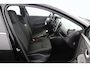 Renault Clio 0.9 TCe Limited/ Keyless/ Navi/ Apple + Android/ DAB+/ Airco/ Cruise/ Elek. pakket/ Isofix/ Bluetooth/ Armsteun/ Multi. LEDER. Stuur/ Mistl./ PDC/ Extra getint glas.