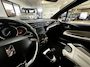 Citroën DS3 1.6 THP Sport Chic/ Bi-Tone/ 17'' LMV/ Zwarte-Hemel/ LEDER/ Navi/ Clima/ Cruise/ Elek. pakket/ Isofix/ Bluetooth/ LEDER. Stuur/ Mistl./ PDC/ Chroom/ Extra getint glas.