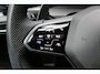 Volkswagen Golf 2.0 TSI R 4Motion / Panoramadak / Camera / Sportuitlaat / 19'' / Matrix LED / Keyless / CarPlay / Stoelverwarming / Dodehoek / DAB / ACC