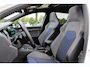 Volkswagen Golf 2.0 TSI R 4Motion / Panoramadak / Camera / Sportuitlaat / 19'' / Matrix LED / Keyless / CarPlay / Stoelverwarming / Dodehoek / DAB / ACC