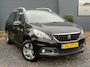 Peugeot 2008 1.2 PureTech Blue Lion ✓D-riem vv in 06-2023✓Pano✓Carplay✓Navi✓Trekhaak✓Pdc✓Airco✓Cruise✓Dealer Onderhouden✓110pk✓Weinig Km✓Lm velgen✓N.A.P✓Apk tot 06-2027
