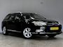 Citroën C5 Tourer 1.6 THP Comfort/ Trekhaak/ Luchtvering/ Sportstoelen/ 17'' LMV/ Koplamsproeiers/ Clima/ Cruise/ Bluetooth/ Armsteun/ Multi. LEDER. Stuur/ Mistl./ PDC V+A/ Dakrails.