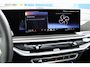 BMW X5 xDrive50e M-sport Pano 4-wielsturing SoftClose Trekhaak Harman/Kardon Carbon